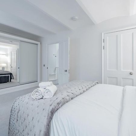 Tottenham Court'S House - 2 Bed Londres Exterior foto